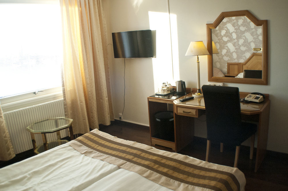 Hotell Kung Goesta By First Mora Eksteriør bilde
